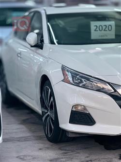 نیسان ئەلتیما